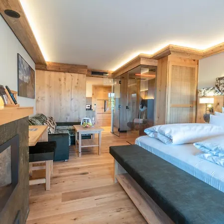 Hotel Natur-wohlfühlhotel Brunner Hof 4*