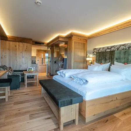 Natur-wohlfühlhotel Brunner Hof 4*